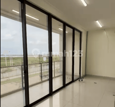 Soho Rodeo Golf Island Lantai 3 Cocok Buat Office/Tempat Less