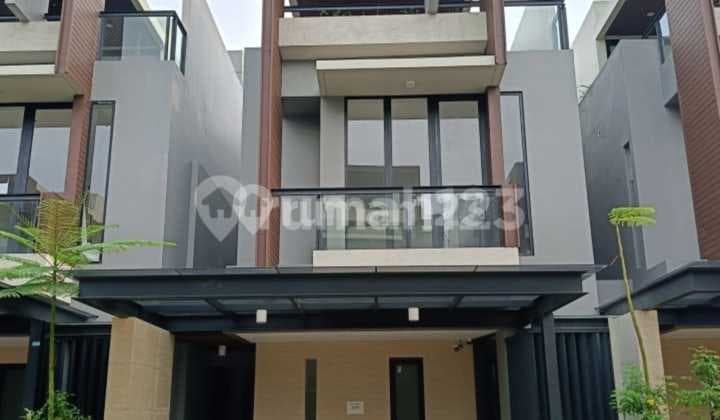 Beautiful House South Tresor Metland Puri Land Size 7x15 m2 West Jakarta