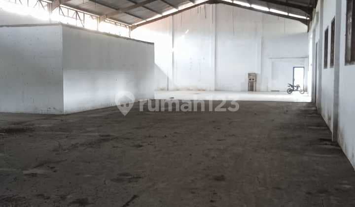 Gudang Bagus Akses Kontainer 40' Batu Ceper Lt 3500M2 Tangerang