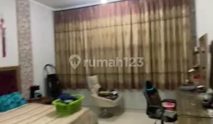 Shop House for Sale in Duri Kosambi, Land Area 137m2, West Jakarta