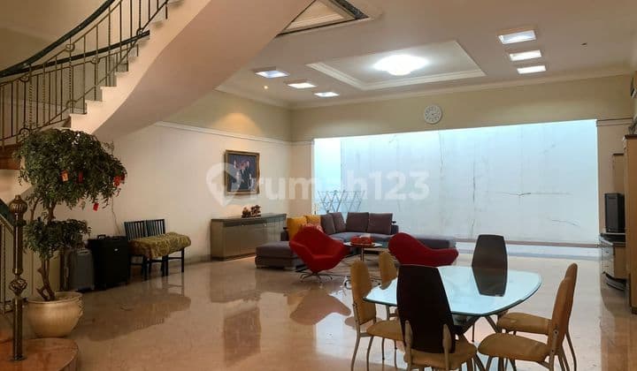 Banting Harga .. Dijual Cepat Rumah Pluit Barat , Bagus Siap Huni , Row Jalan Lebar