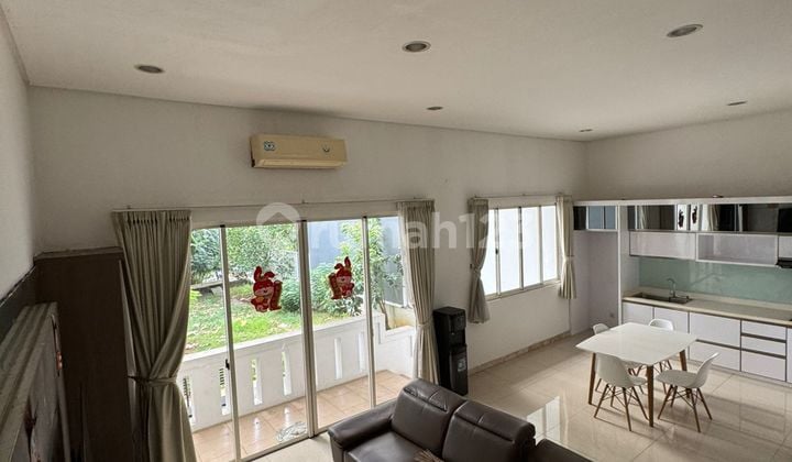 Harus Cepat .. Disewakan Rumah Crown Golf , Furnished , Rapi
