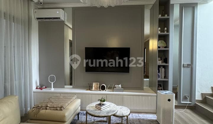 Survey Pasti Suka .. Turun Harga Rumah Pik 2 Tahap 1, Sdh Full Renovasi , Semi Furnished Cantik , View Pool