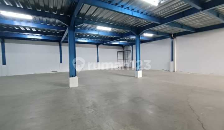 Disewakan Cepatt .. Gudang Peternakan Bangunan Baru , Siap Pakai