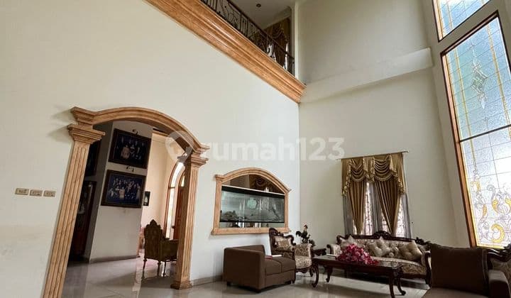 Dijual Cepatt.. Turun Harga Lagi Rumah Semi Classic Pluit Mas , Ceiling Tinggi , Kamar Luas