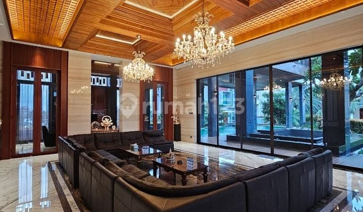 TURUN HARGA .. DIJUAL CEPAT RUMAH SULTAN PANTAI MUTIARA , SUPER MEWAH & ARTISTIK TROPICAL MODERN , SWIMMING POOL , PRIVATE DERMAGA , BANGUNAN BARU TH 2023 , DIBANTU NEGO SAMPAI DEAL