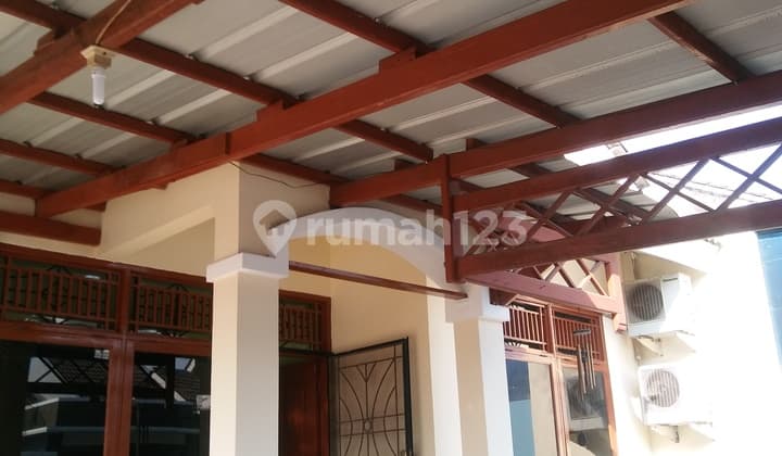 Rumah Vila Nusa Indah 3 Bebas Banjir Siap Huni Sudah Renovasi Halaman Luas