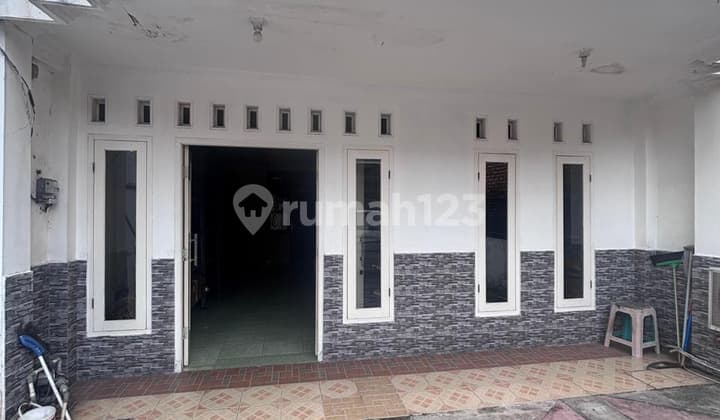 Rumah, 2 Lantai, SHM, Taman Harapan Barudi Bekasi Utara,