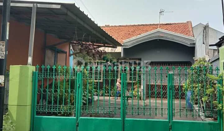 Rumah Dijual Bonus Kontrakan Jatiwaringin