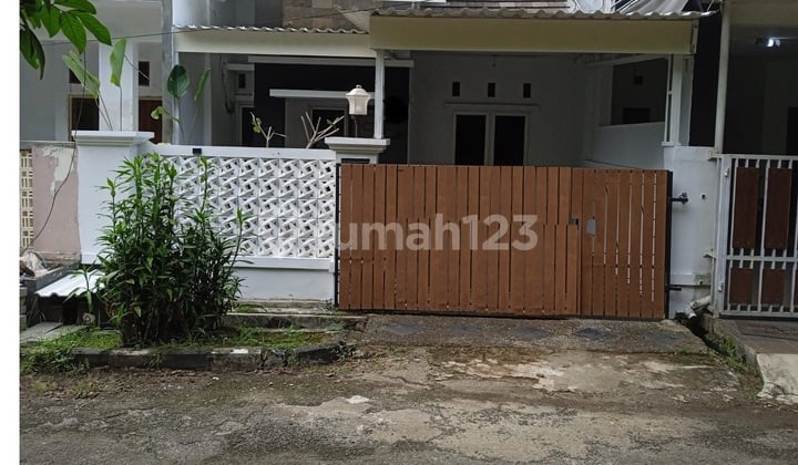 Rumah Unfurnished Bebas Banjir Di Vila Nusa Indah 5, Bogor