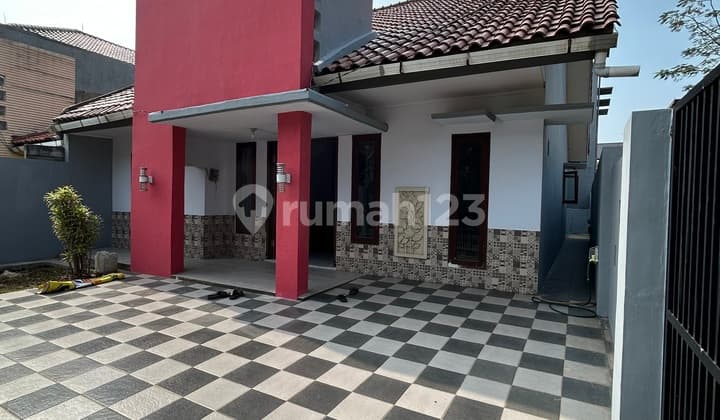 For Rent In a Residential Area, Renovated in Jatiwarna, Bekasi