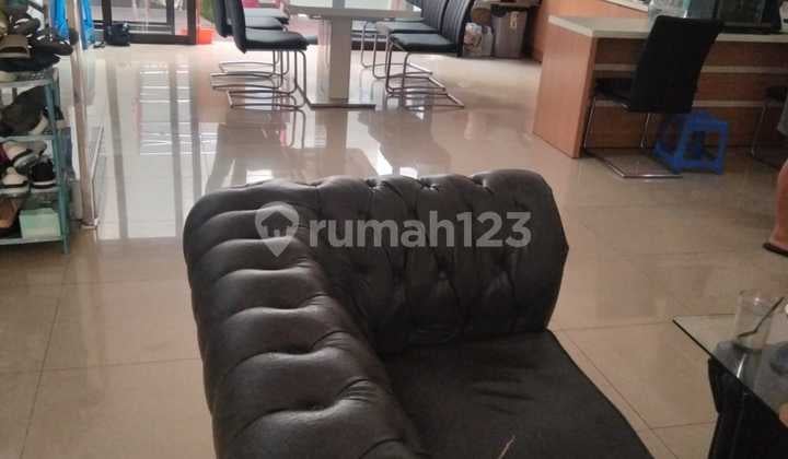 Rumah Minimalis di Istana Sudirman, Siap Pakai, Bangunan Baru 4Thn,Dijual Cepat