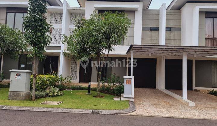 New minimalist house for sale in Summarecon Bandung