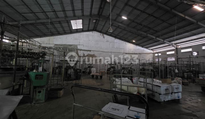 Gudang Pabrik di Daerah Industri Kopo Masuk.kontainer Siap Pakai Dijual Cepat Siap Nego