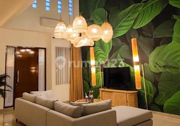 Rumah Sangat Mewah, Cantik Diperumahan Mewah Dibuah Batu Dijual Cepat