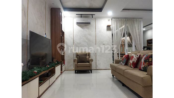 Rumah Pelangi Nila, Kelapa Gading, Jakarta Utara