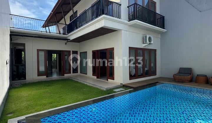 Villa Baru Furnished Murah Dekat Seminyak Bali