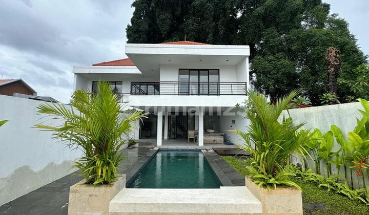 Villa Semi Furnished Batursari Sanur Denpasar Bali