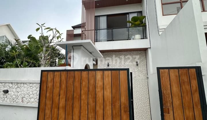 Villa Modern Full Furnished di Tumbak Bayuh Pererenan Bali
