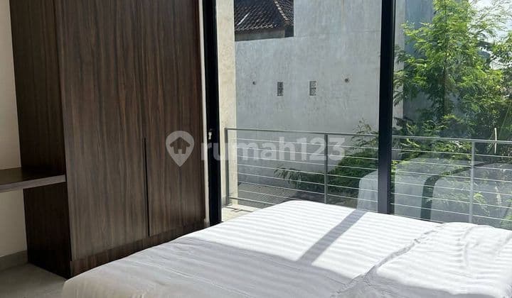 Villa Fully Furnished in Semer Kerbokan, Bali