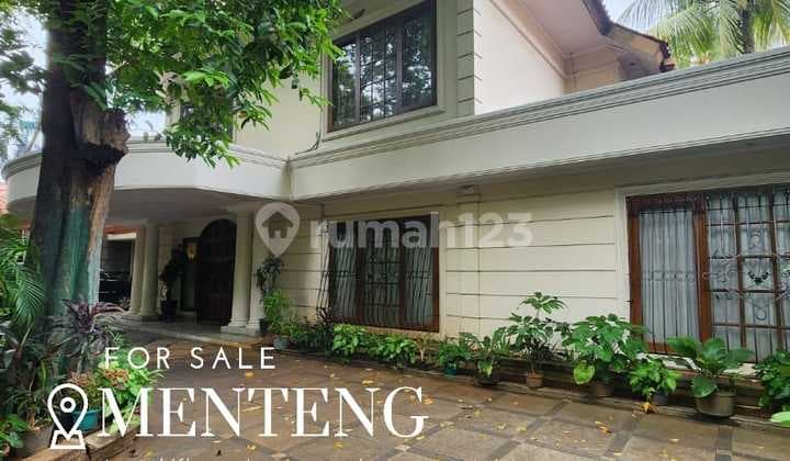 Rumah Menteng Prime Area Exclusive Terawat Siap Huni