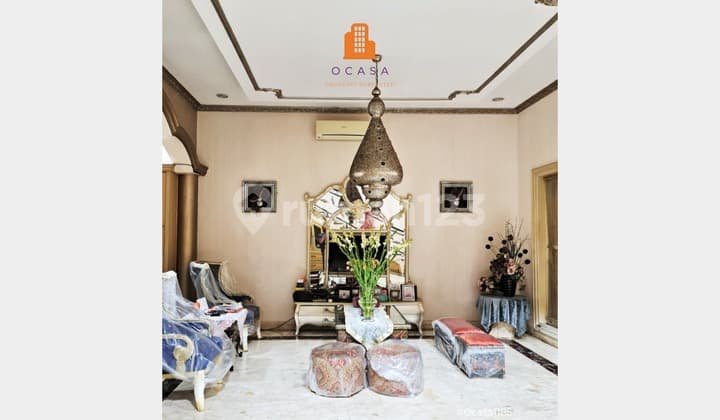 Rumah Komplek Senayan Dekat Gedung MPR DPR Dan Plaza Senayan