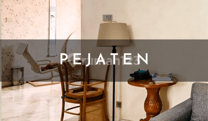 Rumah 2 Lantai Bagus Furnished SHM di Pejaten, Jakarta Selatan