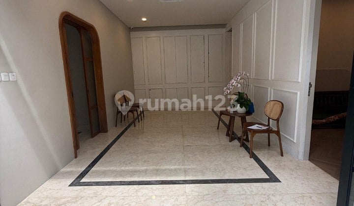 Rumah Kantor Siap Pakai di Area Sungai Sambas