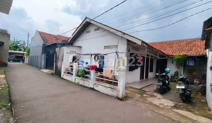 Strategic 9-Door Rental House in Jatiraden with SHM Ready to Occupy