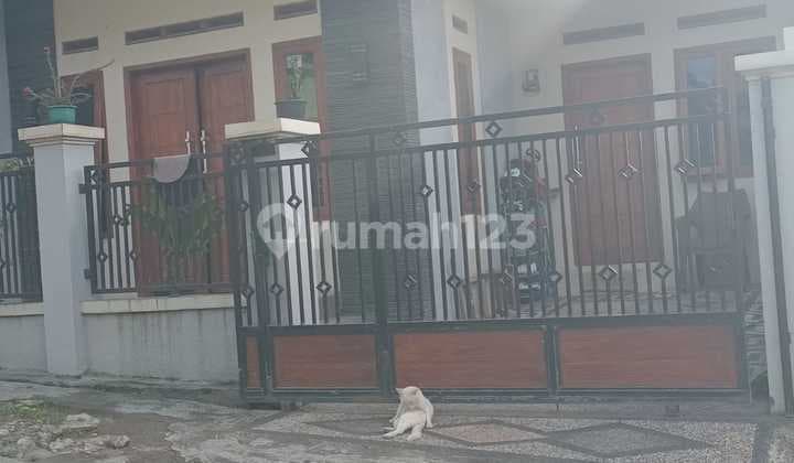 Rumah 2 Lantai di Cipatat Bandung Barat