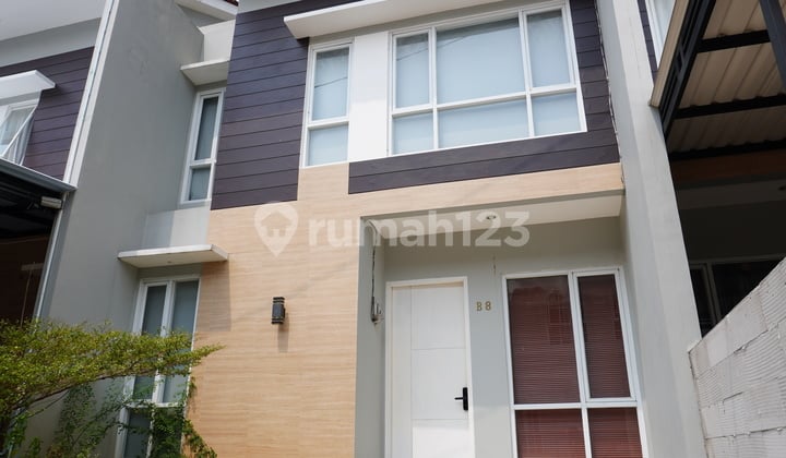 Take Over Rumah 2 Lantai di Jatirahayu Bekasi