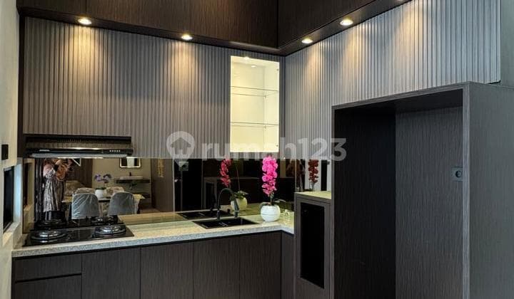 Rumah Full Furnished Dalam Komplek Pondok Cabe Strategis