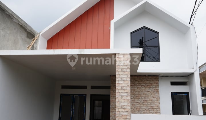 Rumah KPR dan Cash Bertahap di Jatiwarna