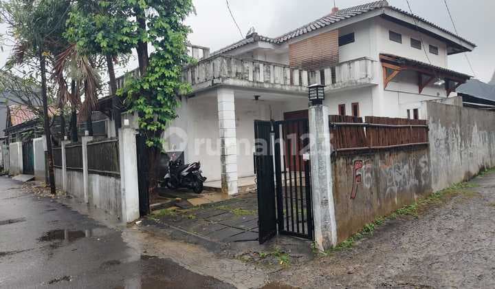 Ready-to-Occupy House in Kalimulya, Cilodong, Depok City