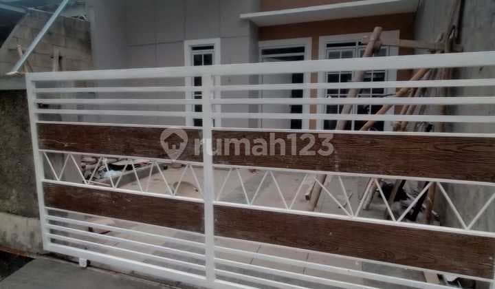 Affordable Ready-to-Occupy House in Metland Cileungsi with SHM
