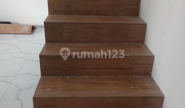 rumah baru 2 lantai townhouse duren sawit pondok kelapa jakarta
