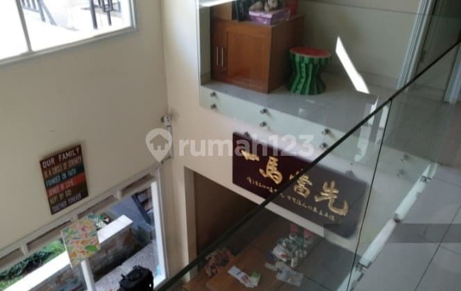 Rumah Lux Disutami Jual Cepat