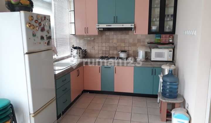 Villa Istana Bunga Dijual