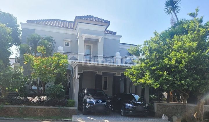 Rumah Komplek Elit di Pospemgumben, Jakarta Barat