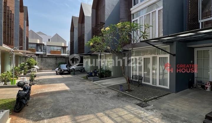 Modern Japanese Architecture Dalam Townhouse