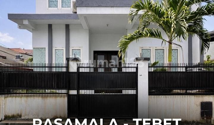 Rumah 2 Lantai Terawat Siap Huni Dekat Akses Tol