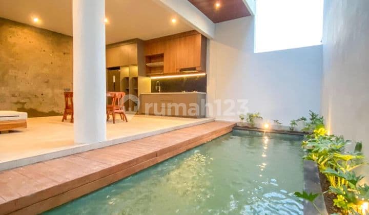 Villa Kuta Area, 6km to Batubolong, 7km to Brawa Beach