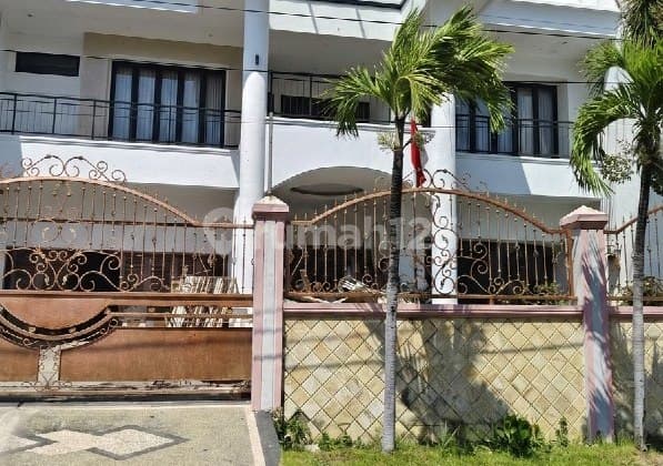 Rumah Dharmahusada Mas Jalan Utama Siap Huni