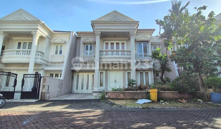 For Sale 2-Story House in Bukit Mas Tourist Area
