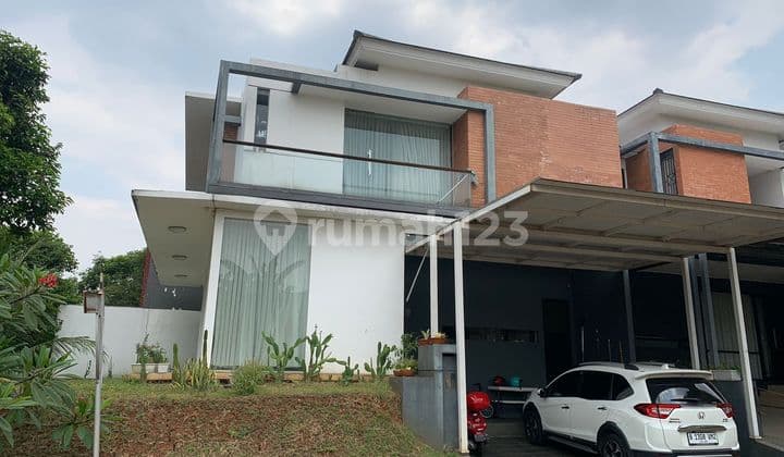Rumah Bagus Semi Furnished di Discovery Bintaro (tat)