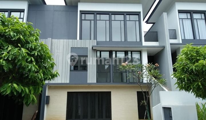 Rumah Bagus Siap Huni di Lakewood Navapark Bsd (vin)