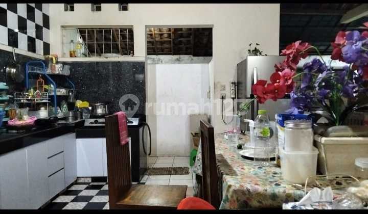 Rumah Bagus siap huni dan lokasi strategis di Bandung