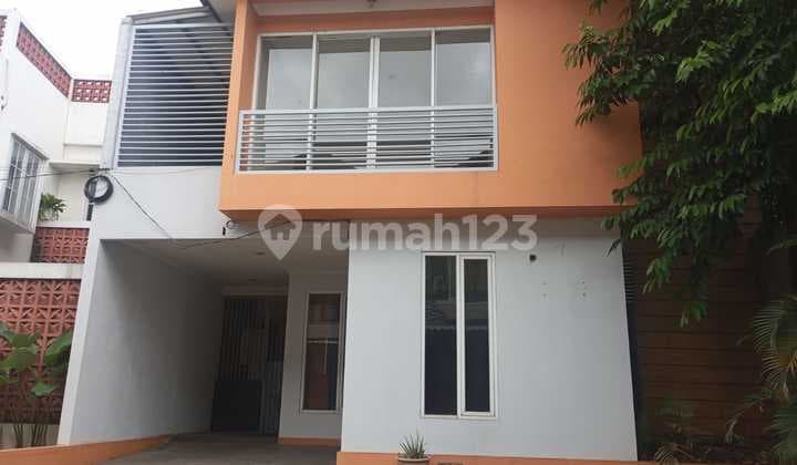 EXCLUSIVE HOME IN CLUSTER TORINA – KESEMPATAN TERBAIK UNTUK ANDA, DNI NVI