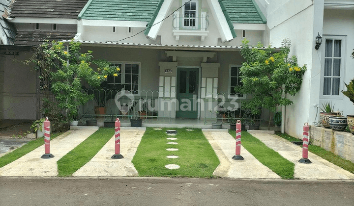 Rumah Cantik Full Furnished Di Taman Venesia Sentul City Rumah Bagus SHM di Jl. Taman Venesia Raya No. 125, Sumur Batu, Babakan Madang, Bogor, Jawa Barat, Indonesia, 16810, Sentul City