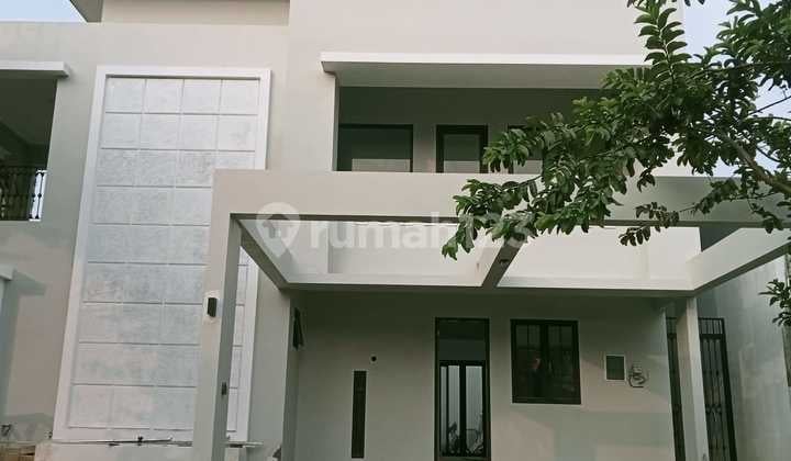 Taman Andalusia Rumah Hook 2 Lantai Sentul City Rumah Bagus SHM di Bunderan Cluster Andalusia, Jl. Bunga Verbena, Citaringgul, Babakan Madang, Bogor, Jawa Barat, Indonesia, 16810, Sentul City